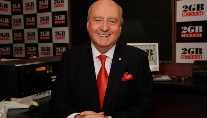 Article image for Alan Jones learns ‘teen-glish’