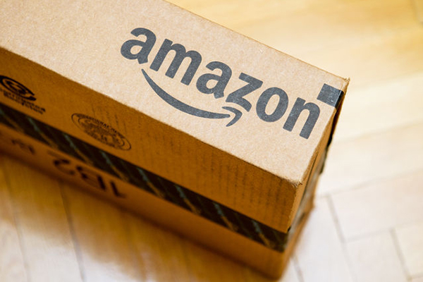 Article image for Retail giant Amazon flops in Australia
