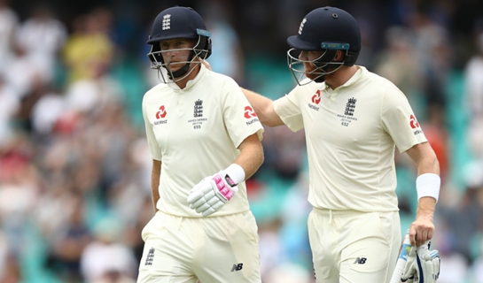 Article image for Root resumes as England frustrate Australia in Sydney