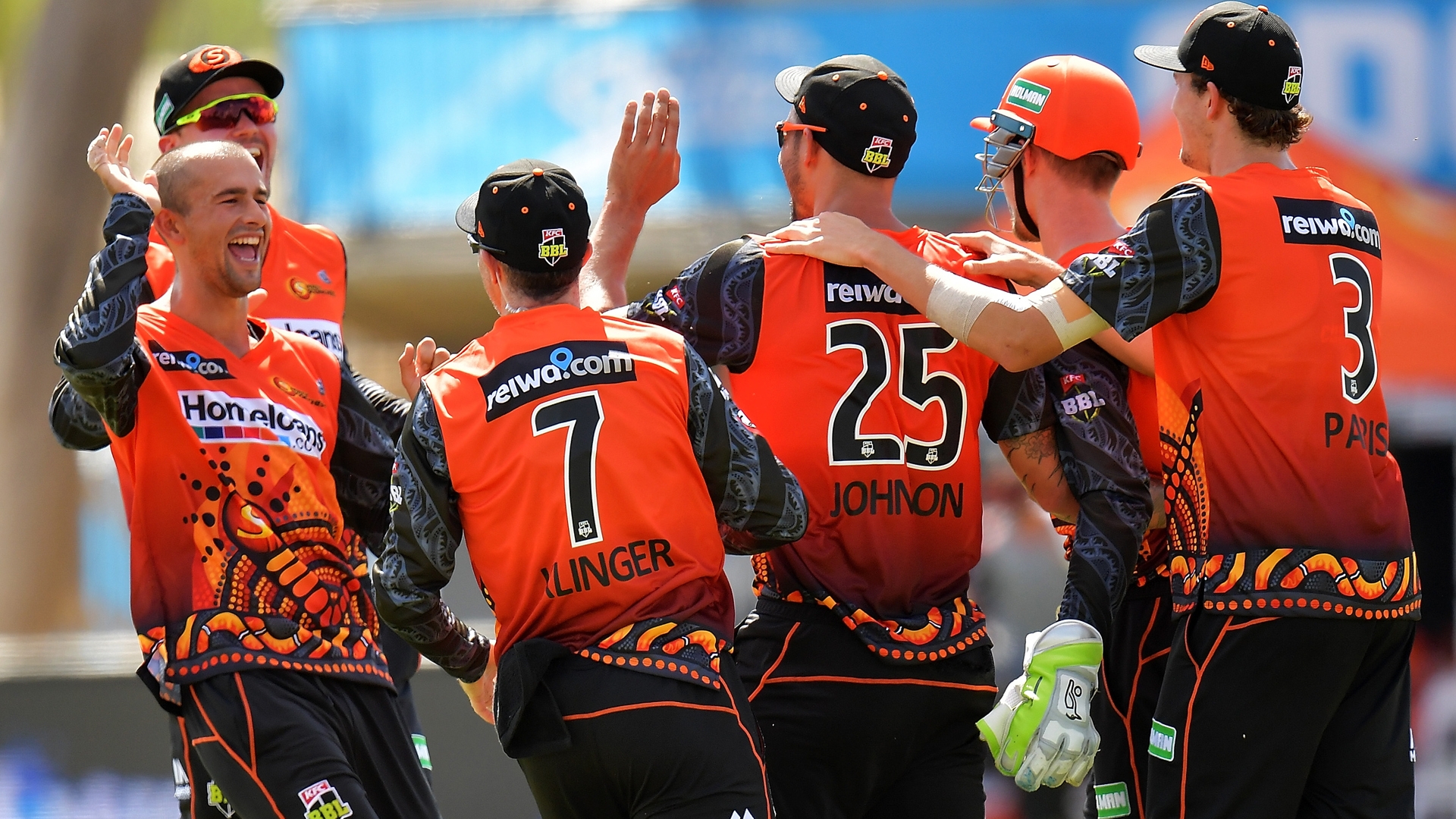 Article image for Scorchers move into top spot in Alice Springs