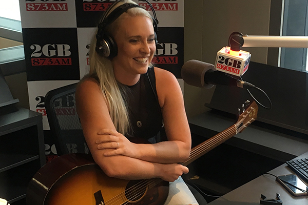 Article image for Golden Guitar winner Aleyce Simmonds performs in studio