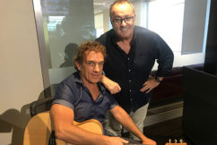 Aussie rock legend Ian Moss performs live for Chris Smith