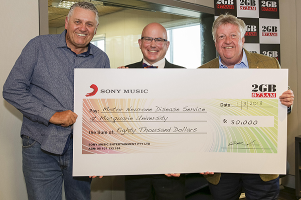 Article image for Ray presents massive cheque for a deserving cause