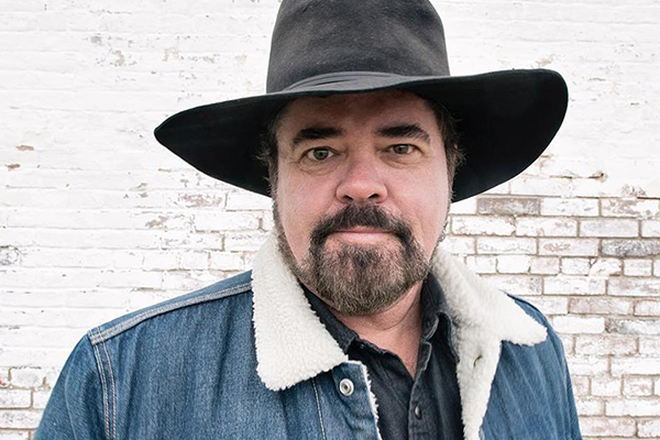 Article image for INXS star writes music piece honouring Aussie diggers