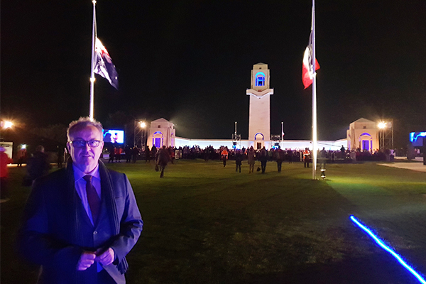 Article image for Chris hears the stories of Australians who’ve come to Villers-Bretonneux