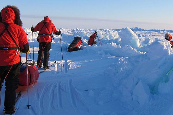 Article image for Former Wallaby trekking to the ends of the earth