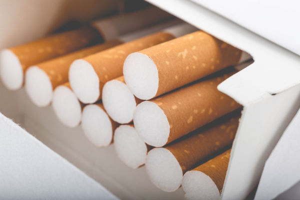 Article image for Australian cigarette prices soar to record highs