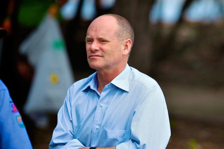 Campbell Newman responds to Twitter outrage