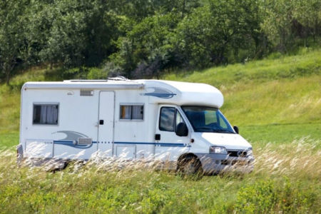 Grey Nomads slugged thousands