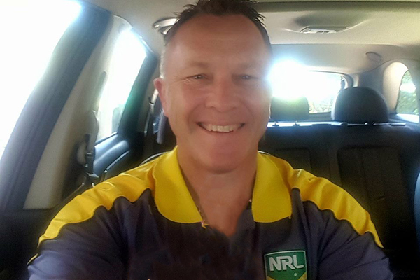 Article image for Retired NRL referees blow the whistle on financial scammer
