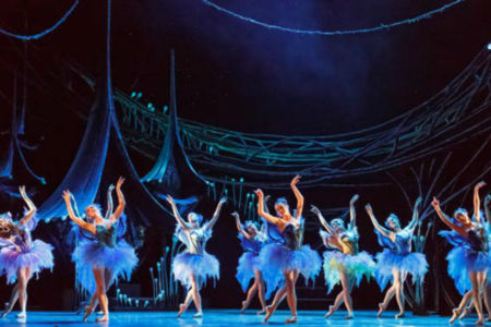 QLD BALLET FROM BRISBANE TO BEIJING