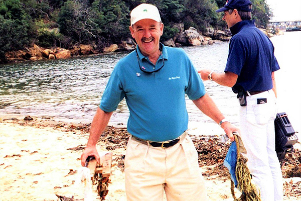Article image for Clean Up Australia founder Ian Keirnan dies, aged 78