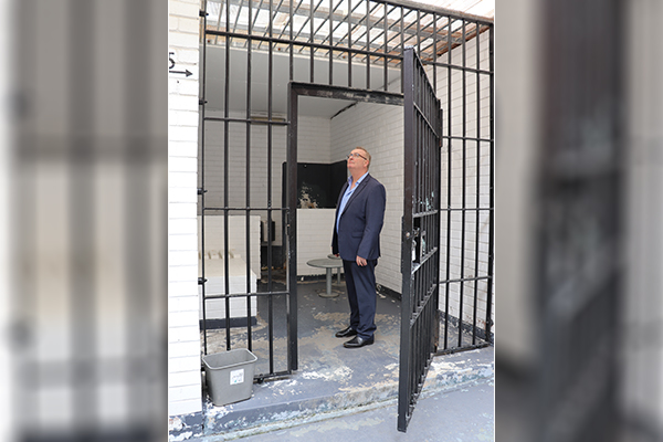 Chris-Jail