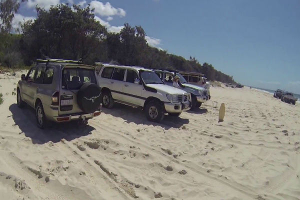 Calls to ban 4WDs from Bribie Beaches