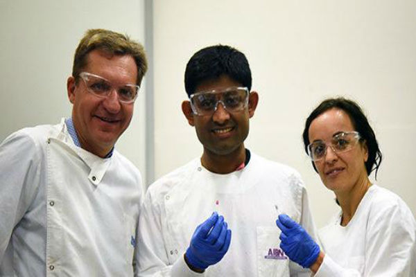 ‘Quick and easy’ cancer test developed at UQ