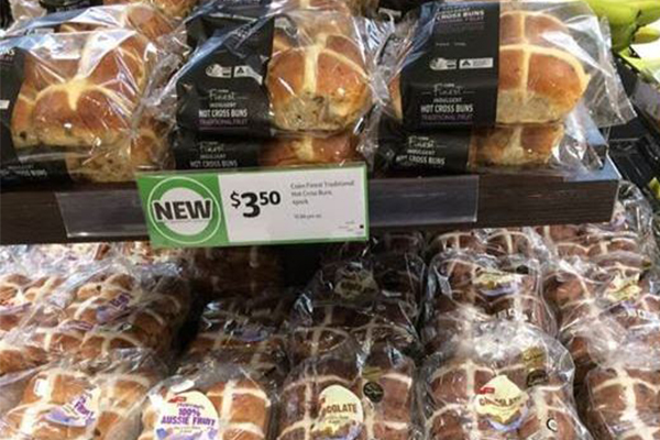 Article image for Coles bring out hot cross buns… three days after Christmas