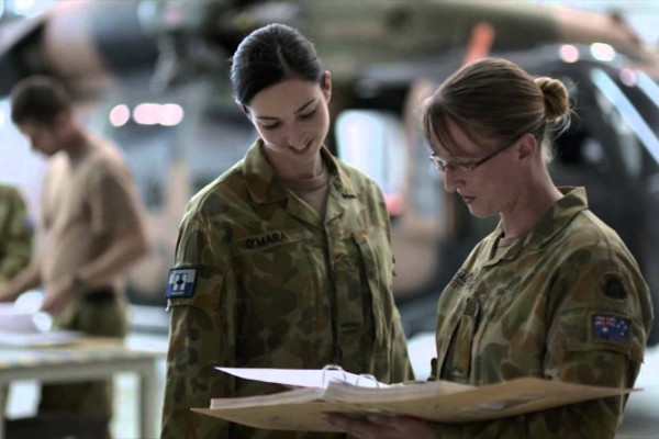 Schoolgirls get a taste of the ‘ADF Experience’