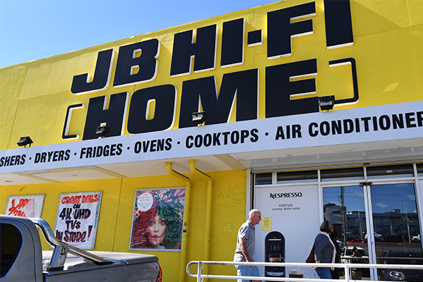 JB Hi-Fi defies retail downturn with a buoyant half year