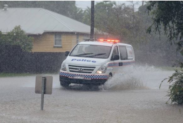 Townsville flooding expected to worsen