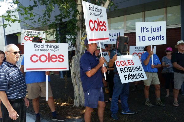 Queensland dairyfarmers sour on Coles