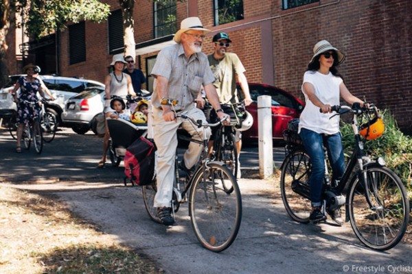 Cyclists not wearing helmets need their heads read