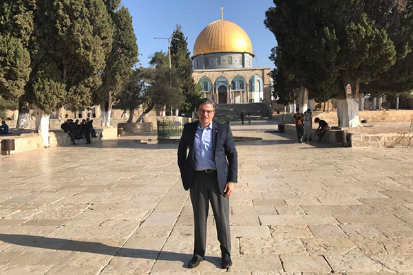 Article image for Muslim reformist calls for separation of mosque and state