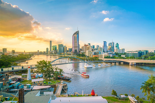 Article image for More families than ever ditch Sydney for Brisbane
