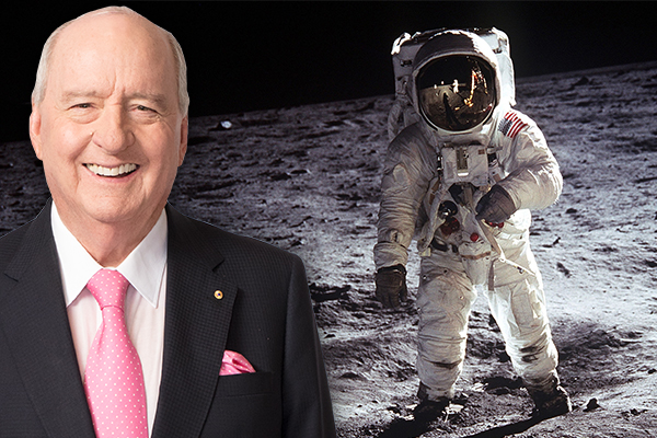 Article image for Alan Jones tells the story of his private dinner with Neil Armstrong