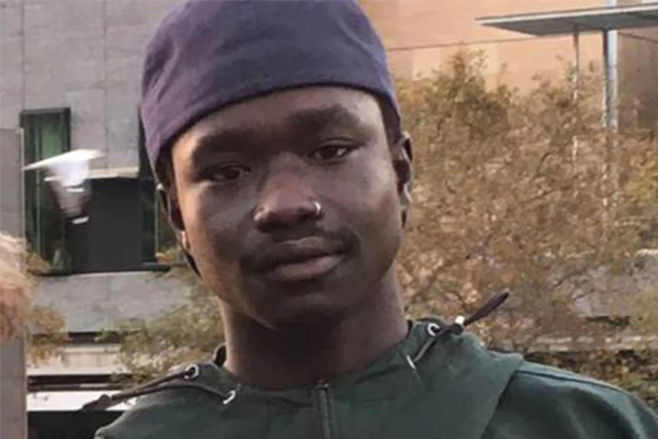 Article image for ‘Scumbag’ who bragged he’d get away with bashing two policewomen to walk free