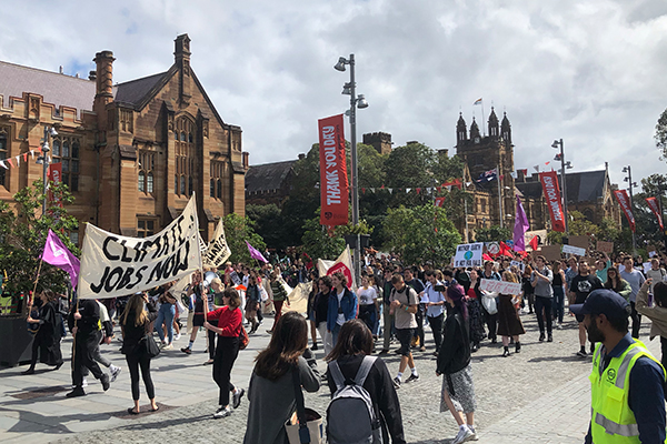 Article image for ‘Scandalous’ climate change protests shut down CBD’s across Australia