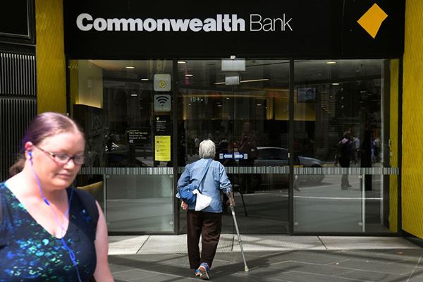 Commonwealth Bank customers experiencing nationwide outages