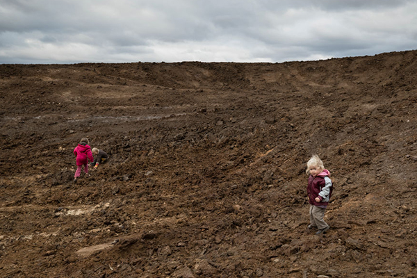 Article image for Principal at his wit’s end watching kids suffer through drought