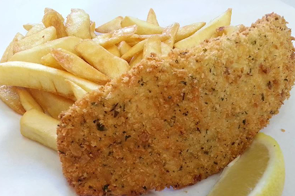Article image for QLD seafood store crowned best fish and chip shop
