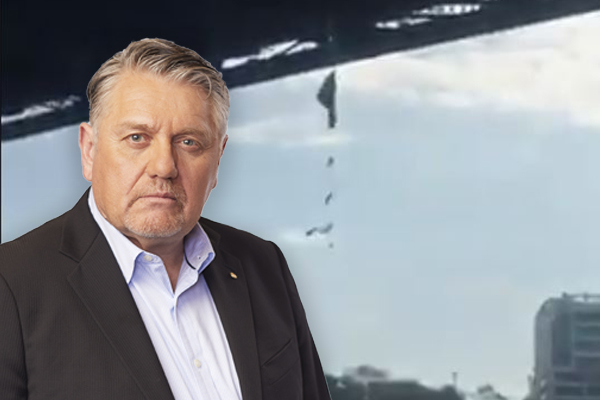 Article image for ‘Leave the bastard there!’: Ray Hadley’s plan for Extinction Rebellion protester