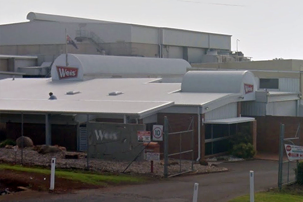 Iconic QLD Weis Bars factory to close after more than 60 years