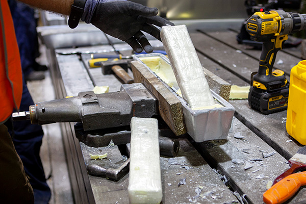 Article image for AFP busts 233kg of cocaine concealed in aluminium bars from Mexico