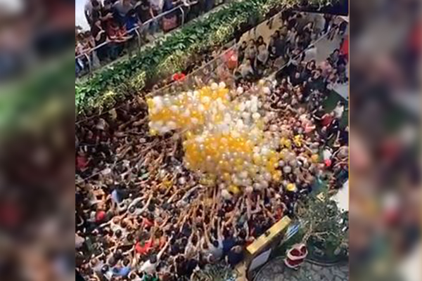 Shoppers injured in balloon drop crowd crush