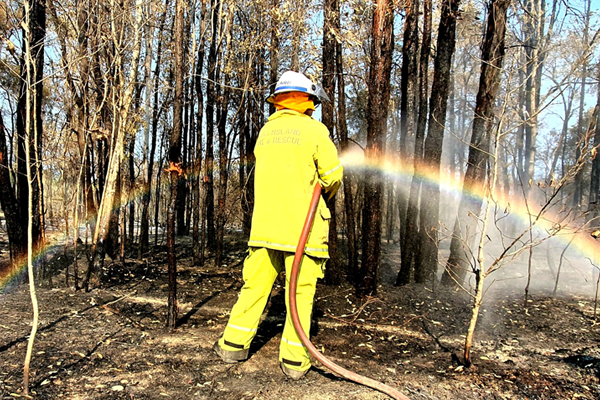 ‘I can only do this for so long’: Calls to pay volunteer firies