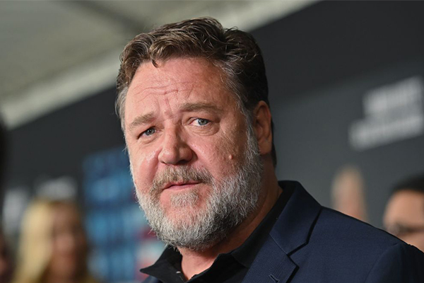 Article image for ‘Climate change based’: Russell Crowe shares bushfire message at Golden Globes