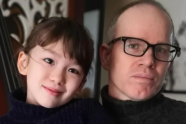 Article image for ‘Not in the grip of fear’: Aussie scientist living in Wuhan describes life in isolated city