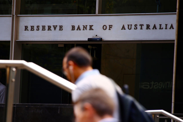 Article image for Recession fears mount as Reserve Bank slashes interest rates to record low