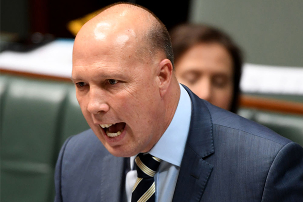 Article image for ‘I’m gonna come after you’: Peter Dutton issues stark warning to busload hoarders