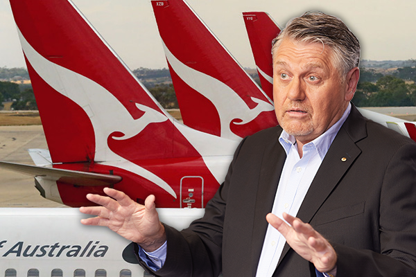 Article image for Ray Hadley comes down on Qantas for ‘un-Australian’ outsourcing of jobs