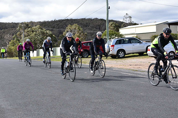 Pollie Pedal dramas as Tony Abbott slows down the pack