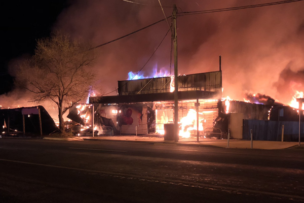 Article image for Border community scrambles after fire destroys shops