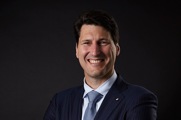 Article image for Rugby union ‘legend’ John Eales talks sport career following award