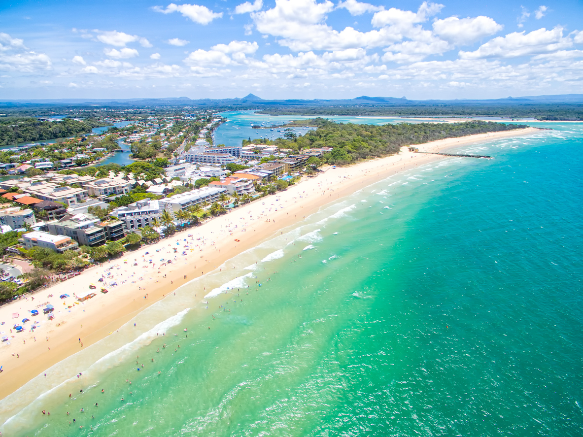 Article image for Queenslanders answer the call to holiday at home