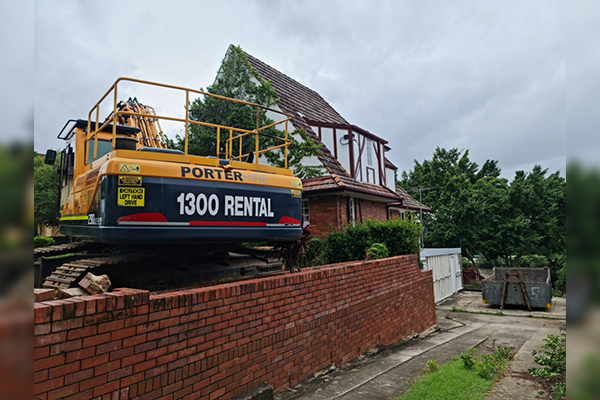 Toowong’s Tudor fight continues down to the wire