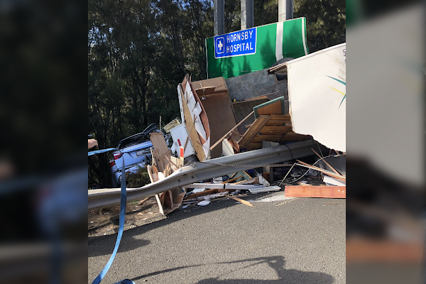 ‘Nasty’ scene on M1 as car and caravan crash down embankment