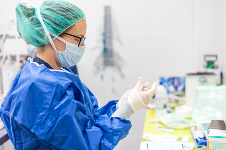 Article image for ‘People are exhausted’: Nurses escalate PPE mask demands amid infection fears